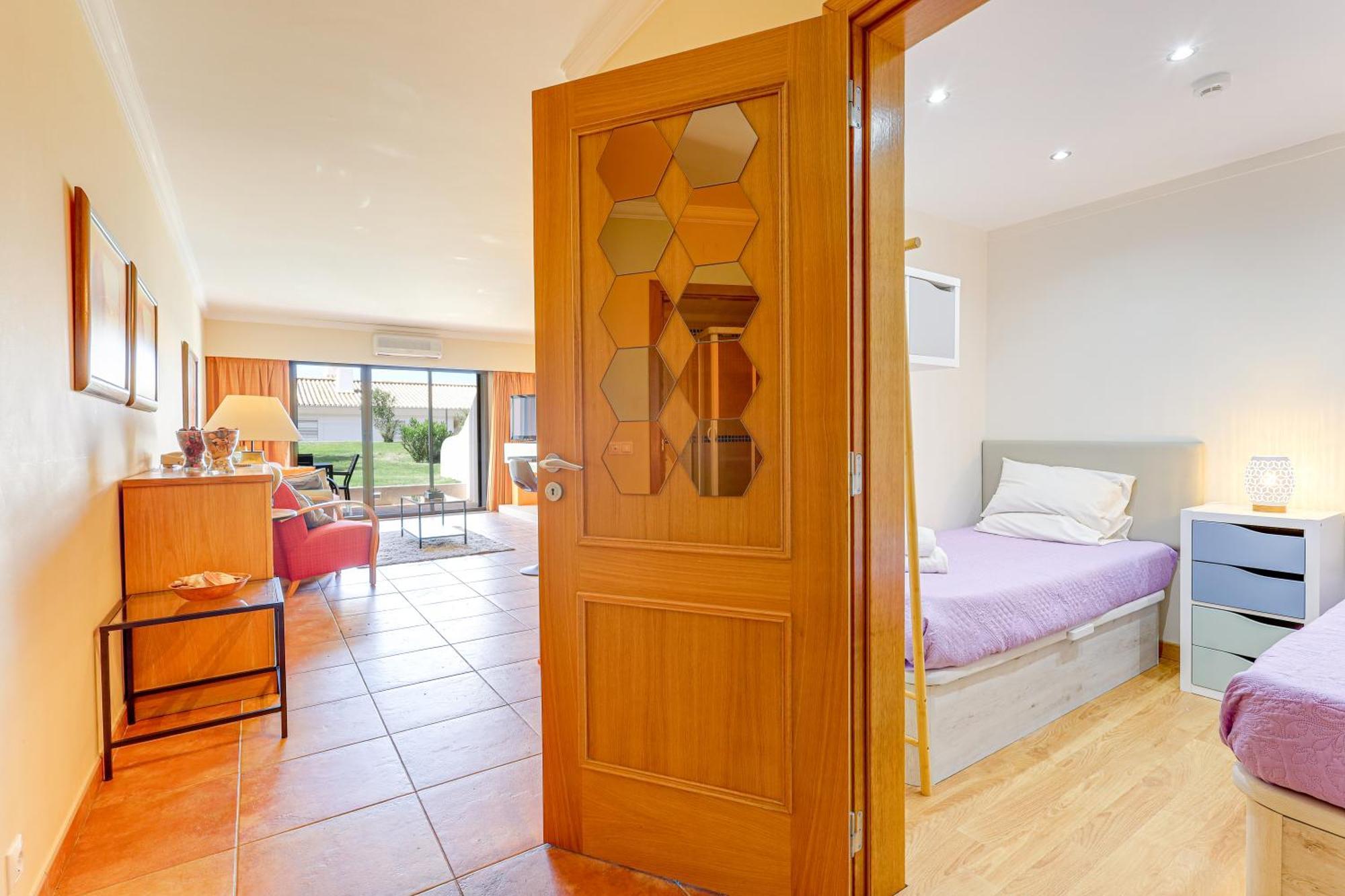 Apartment With 2 Bedrooms, 2M To The Beach Armacao de Pera Exterior foto