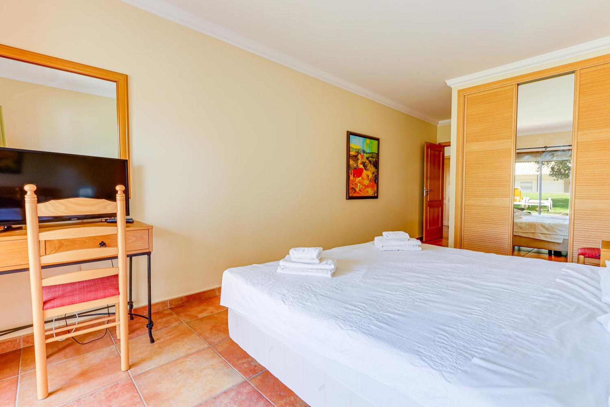 Apartment With 2 Bedrooms, 2M To The Beach Armacao de Pera Exterior foto