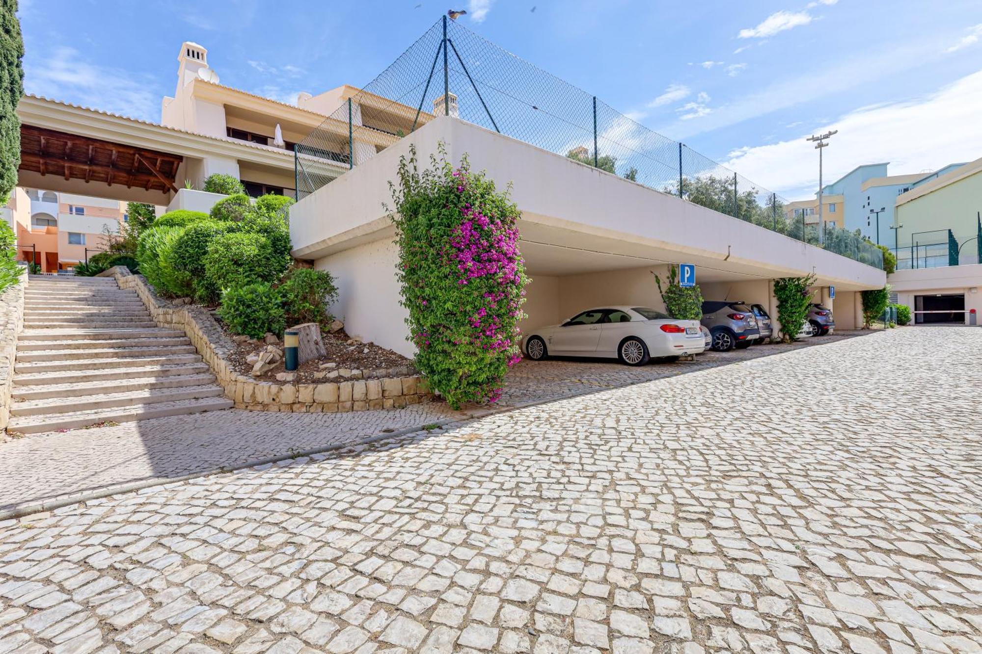 Apartment With 2 Bedrooms, 2M To The Beach Armacao de Pera Exterior foto